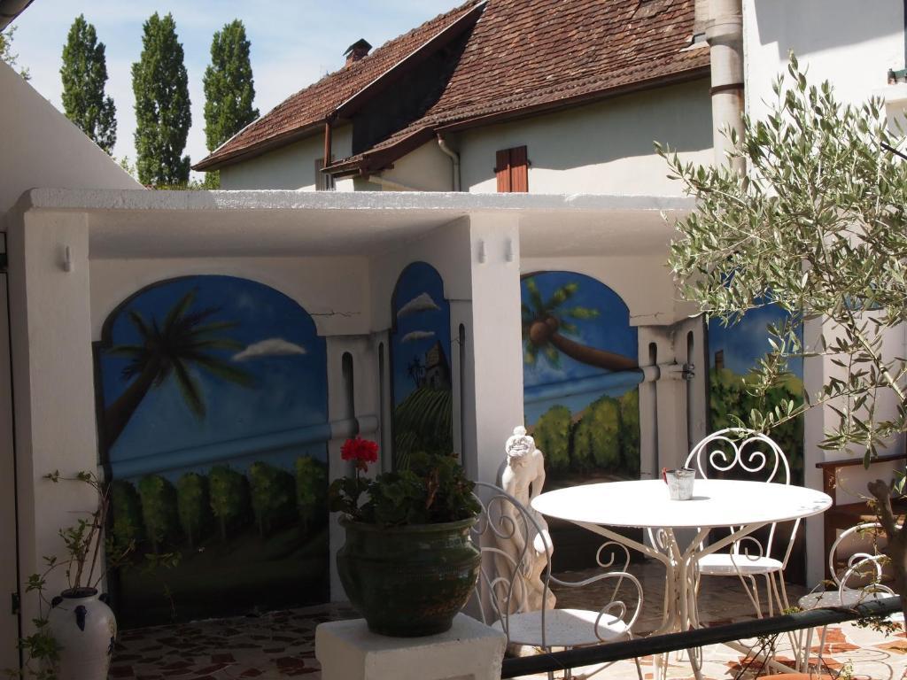 Hotel Au Petit Bearn Salies-de-Béarn Екстериор снимка